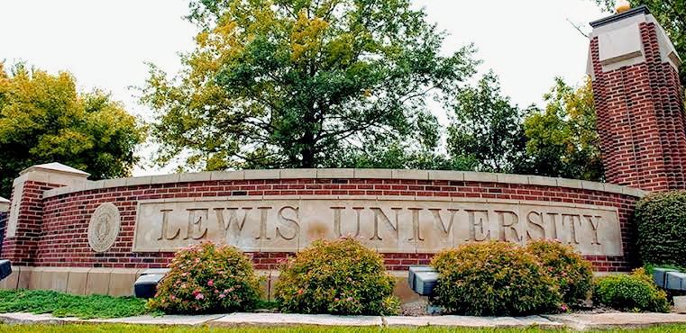 Lewis University - Online Colleges that accepts FAFSA
